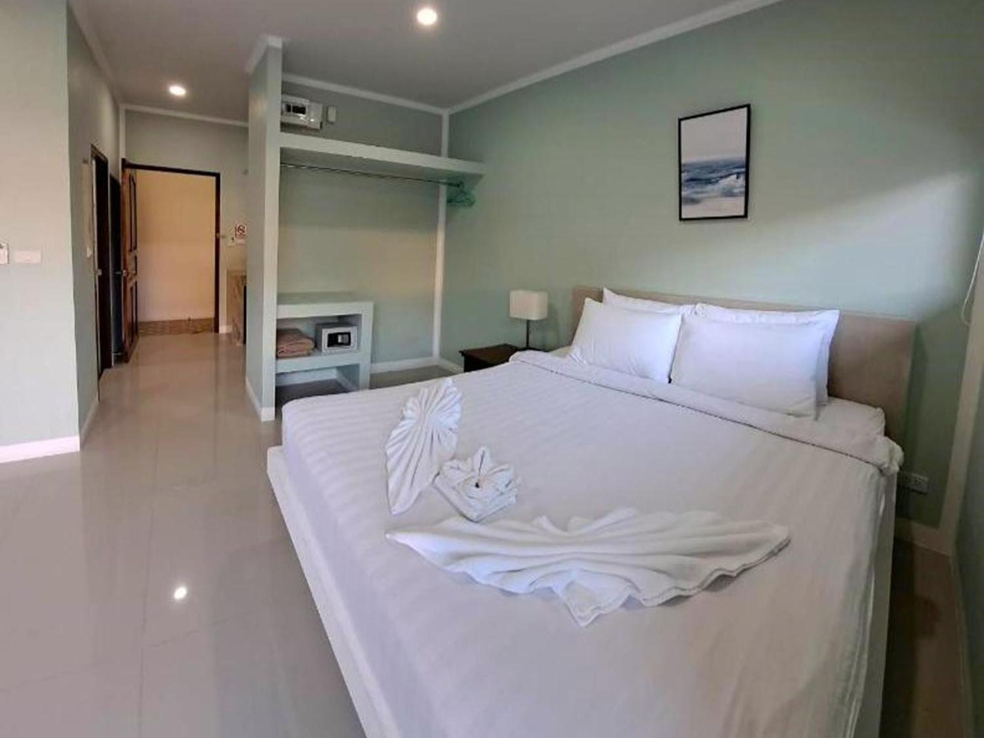 J & Ariya Hotel Near Samui Airport And Koh Phangan Pier Bophut Exterior foto